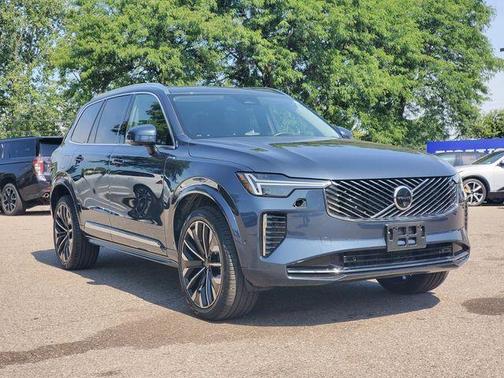 Denim Blue Metallic 2025 Volvo XC90 B6 Plus 7-Seater