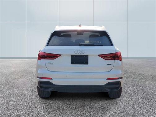 2023 Audi Q3 45 S line Premium