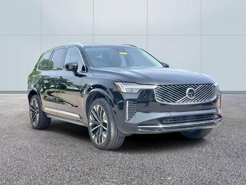Onyx Black Metallic 2026 Volvo XC90 B6 Plus 7-Seater