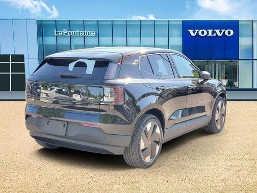 Onyx Black Metallic 2026 Volvo EX30 Twin Motor Ultra