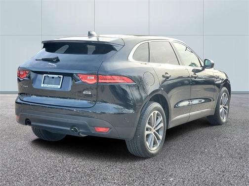 2020 Jaguar F-PACE 25t Premium