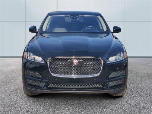 2020 Jaguar F-PACE 25t Premium