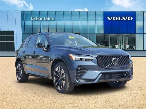2026 Volvo XC60 B5 Ultra