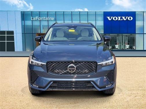 2026 Volvo XC60 B5 Ultra