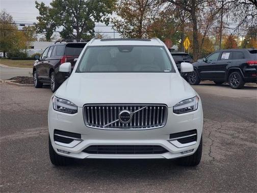 2023 Volvo XC90 B6 Plus 7-Seater