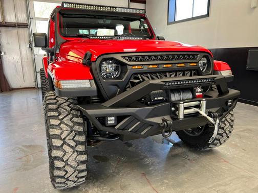 Photo 4 of 32 of 2020 Jeep Gladiator Overland