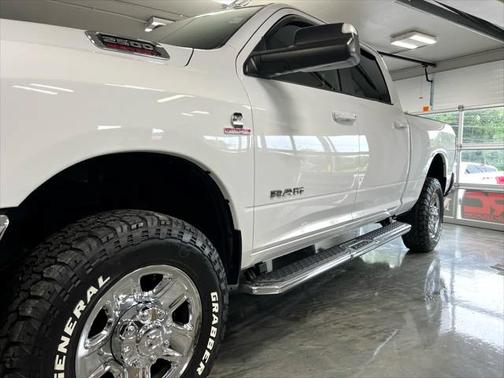 2021 RAM 2500 Big Horn Crew Cab 4x4 6'4' Box