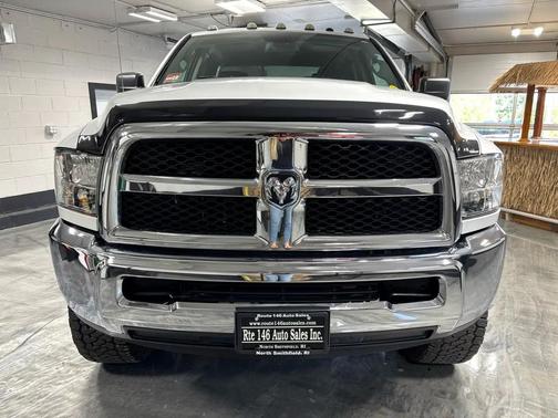 2018 RAM 2500 Tradesman Crew Cab 4x4 6'4' Box