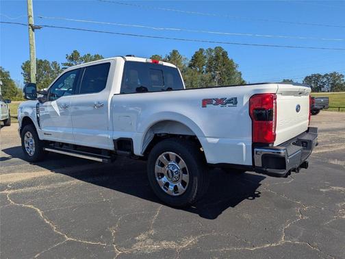2026 Ford F-250 Lariat