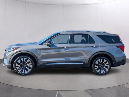 Carbonized Gray 2026 Ford Explorer Platinum