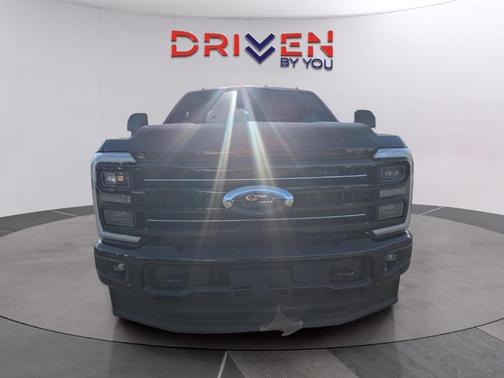 2026 Ford F-250 Platinum