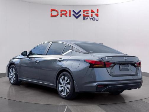 2024 Nissan Altima 2.5 S