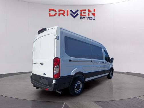 Oxford White 2025 Ford Transit-250 148 WB Medium Roof Cargo