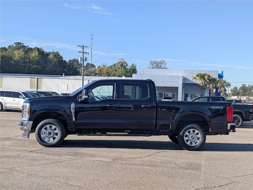 2024 Ford F-250 XLT