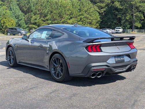 2025 Ford Mustang Dark Horse