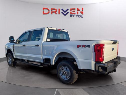 2025 Ford F-250 XL