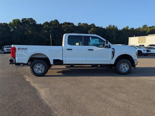 2025 Ford F-250 XL