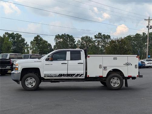 Summit White 2019 Chevrolet Silverado 2500 WT