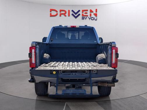 2024 Ford F-350 Lariat Super Duty