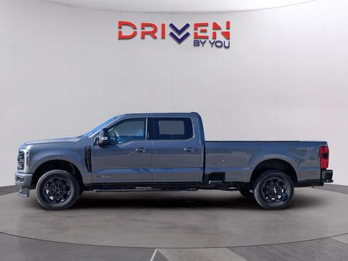 2024 Ford F-350 Lariat Super Duty