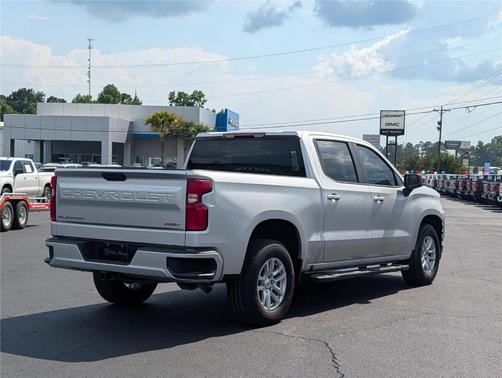 Silver Ice Metallic 2021 Chevrolet Silverado 1500 RST