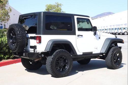Bright White Clearcoat 2014 Jeep Wrangler Sport