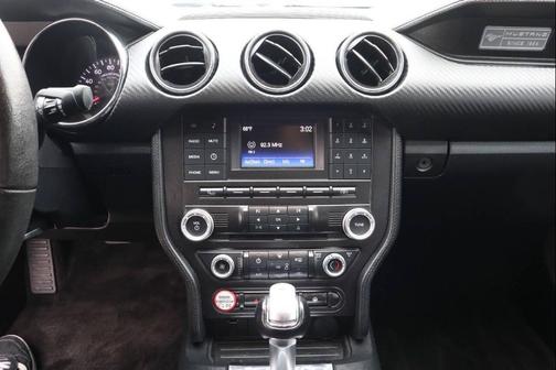 2015 Ford Mustang V6