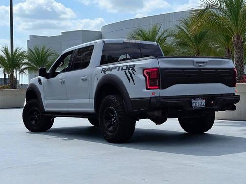 2018 Ford F-150 Raptor