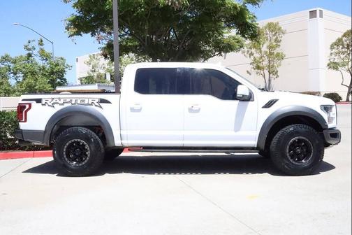 Oxford White 2020 Ford F-150 Raptor