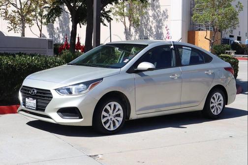 Linen Beige 2018 Hyundai Accent SE