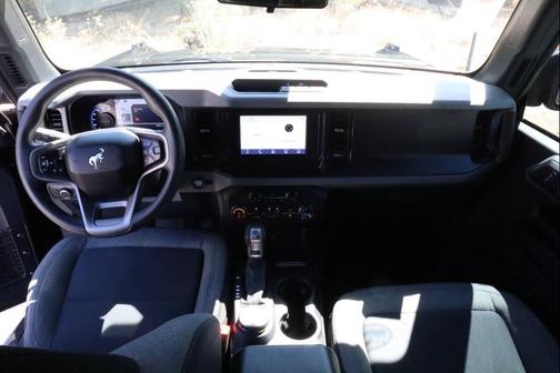 2022 Ford Bronco Base 4x4 2dr SUV