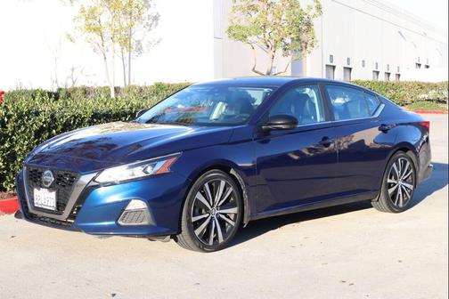 2020 Nissan Altima SR VC-Turbo FWD