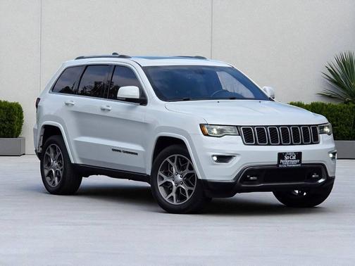 2018 Jeep Grand Cherokee Sterling Edition