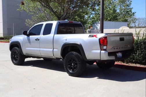 2020 Toyota Tacoma SR