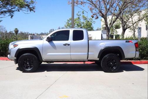 2020 Toyota Tacoma SR