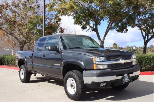 2004 Chevrolet Silverado 2500 LS H/D Extended Cab