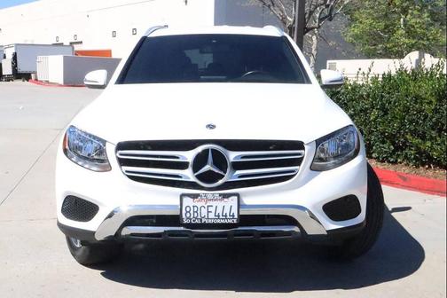 White 2018 Mercedes-Benz GLC 300 Base