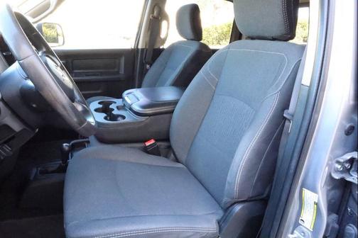 2020 RAM 3500 Tradesman Crew Cab 4x4 8' Box