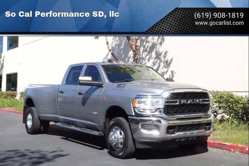 2020 RAM 3500 Tradesman Crew Cab 4x4 8' Box