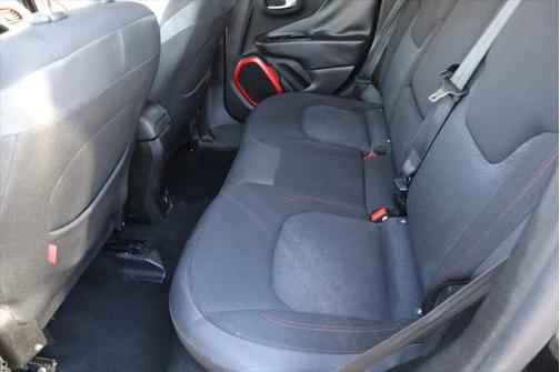 2015 Jeep Renegade Trailhawk