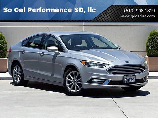 2017 Ford Fusion SE