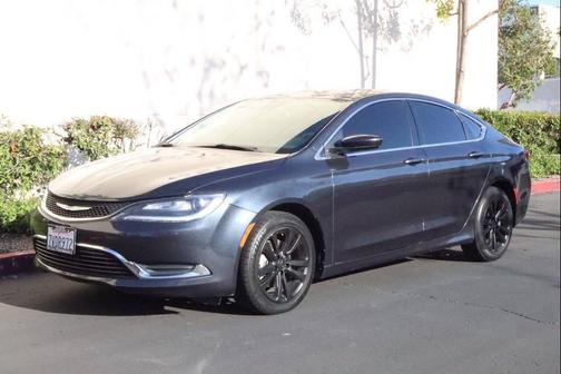 2016 Chrysler 200 Limited