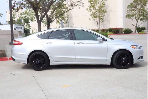 Ingot Silver 2016 Ford Fusion SE