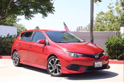 Barcelona Red Metallic 2016 Scion iM Base 4dr Hatchback CVT