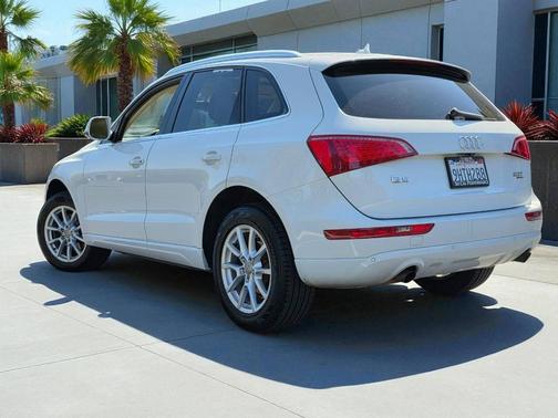 2012 Audi Q5 2.0T Premium Plus