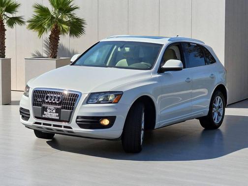 2012 Audi Q5 2.0T Premium Plus