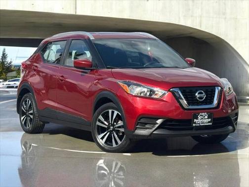2020 Nissan Kicks SV