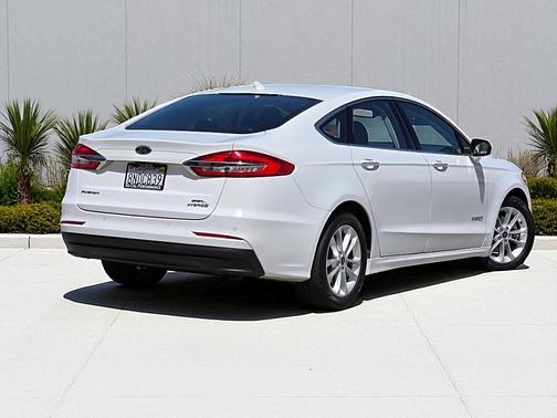 2019 Ford Fusion Hybrid SEL