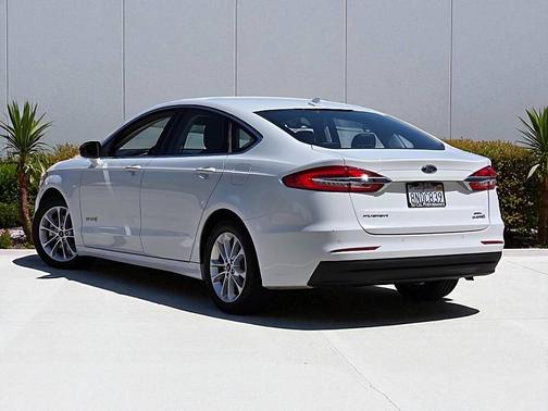 2019 Ford Fusion Hybrid SEL