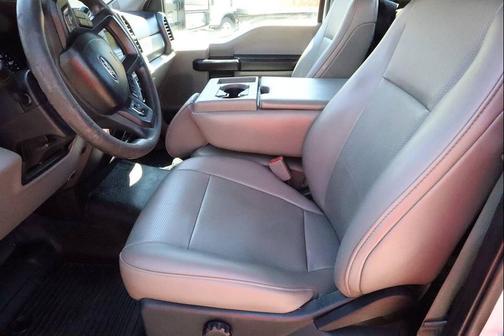 Oxford White 2017 Ford F-250 XL